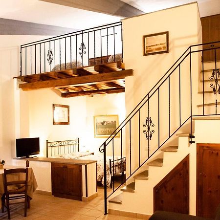 Agriturismo Podere Giulio Tarquinia Eksteriør billede
